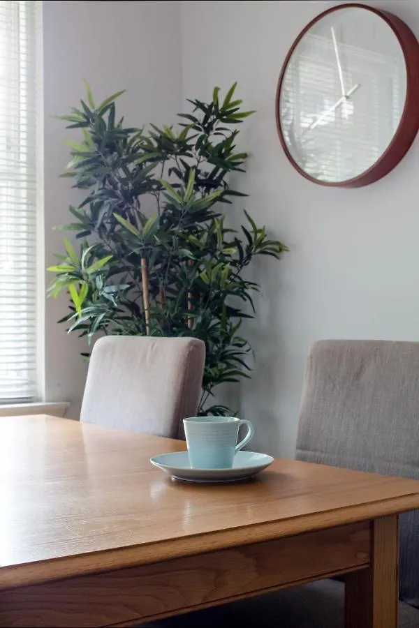 Modern Grassmarket Apartment Edinburgh United Kingdom